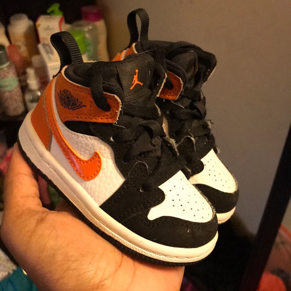 Retro Jordan 1s (td) 5c